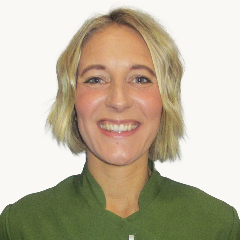 Jess Simpson Headshot